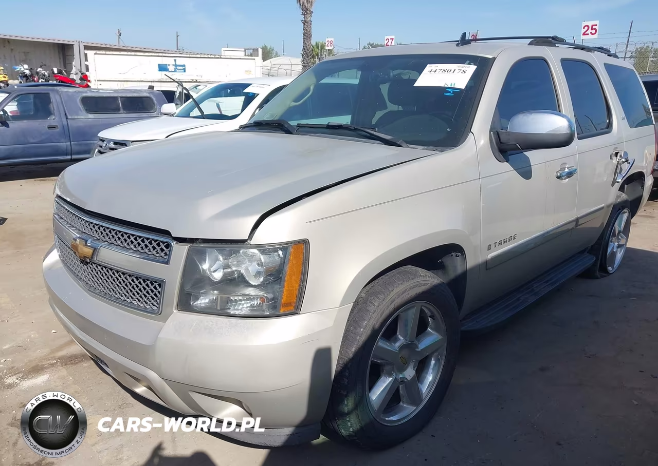 2007 Chevrolet Tahoe Ltz VIN:1GNFC13047R321846 - 2