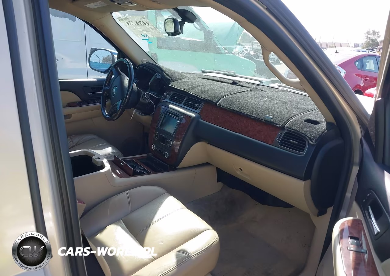 2007 Chevrolet Tahoe Ltz VIN:1GNFC13047R321846 - 5