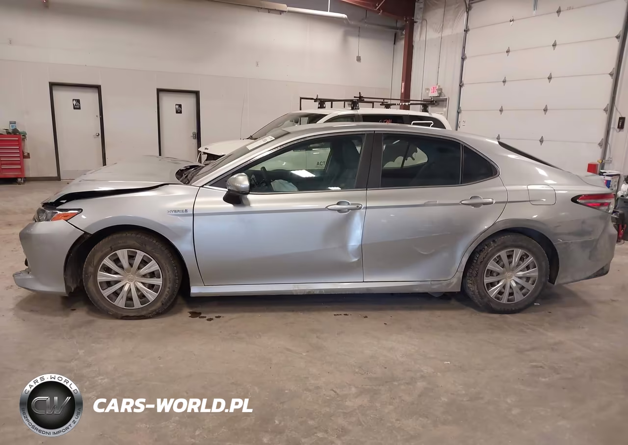 2018 Toyota Camry Hybrid Le VIN:4T1B31HK9JU506511 - 14