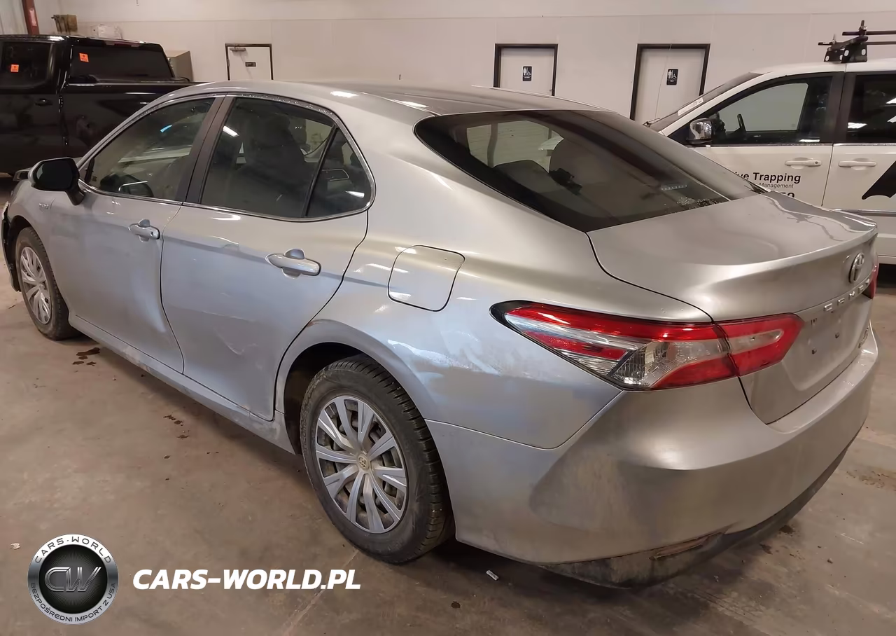 2018 Toyota Camry Hybrid Le VIN:4T1B31HK9JU506511 - 3