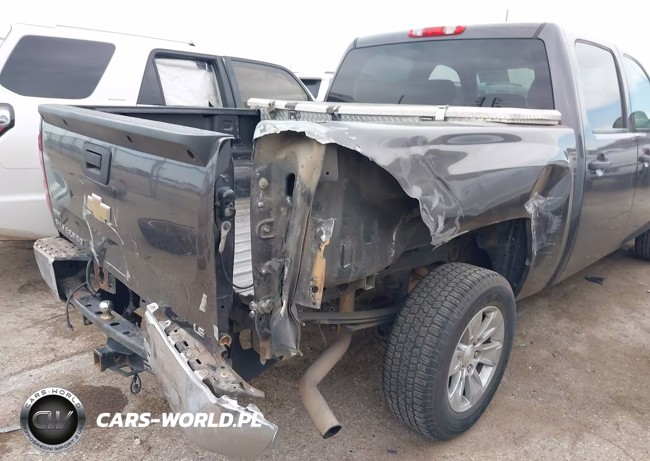 2011 Chevrolet Silverado 1500 Ls VIN:3GCPCREA7BG301665 - 6