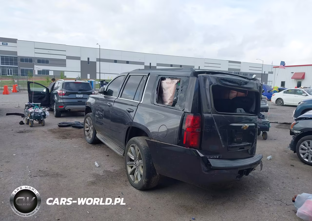 2015 Chevrolet Tahoe Lt VIN:1GNSCBKC5FR179862 - 3