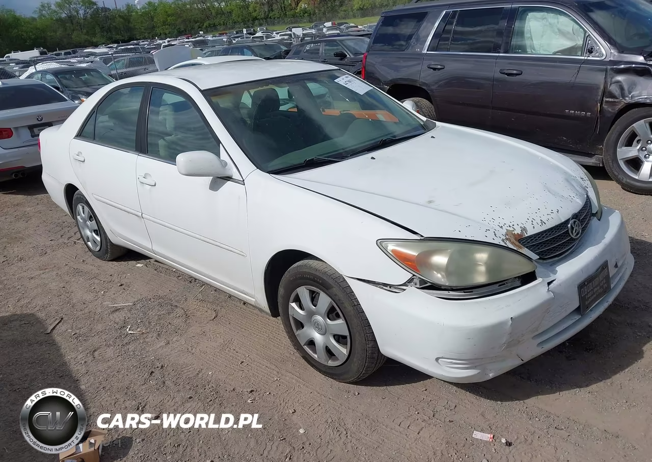 2004 Toyota Camry Le