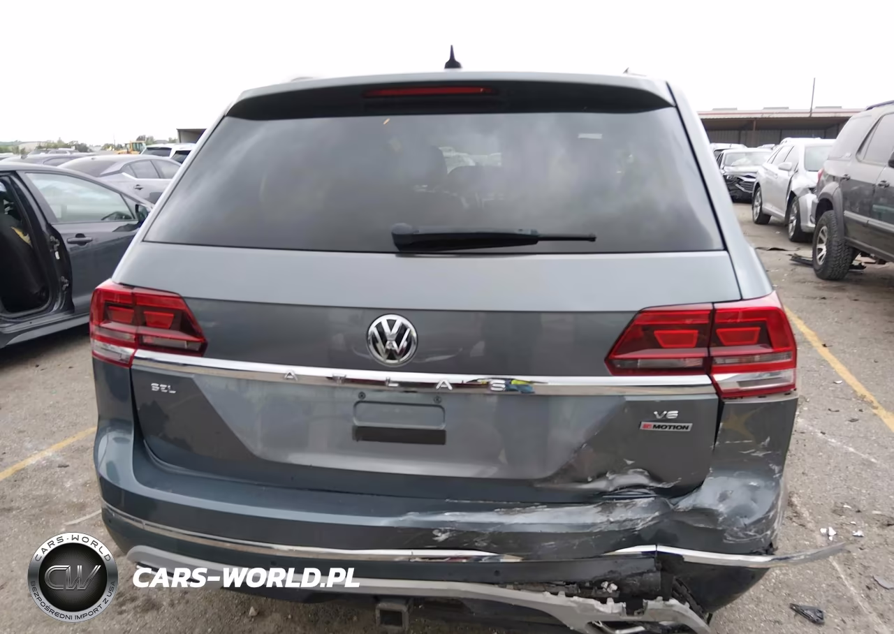 2018 Volkswagen Atlas 3.6L V6 Sel VIN:1V2MR2CA2JC585864 - 16