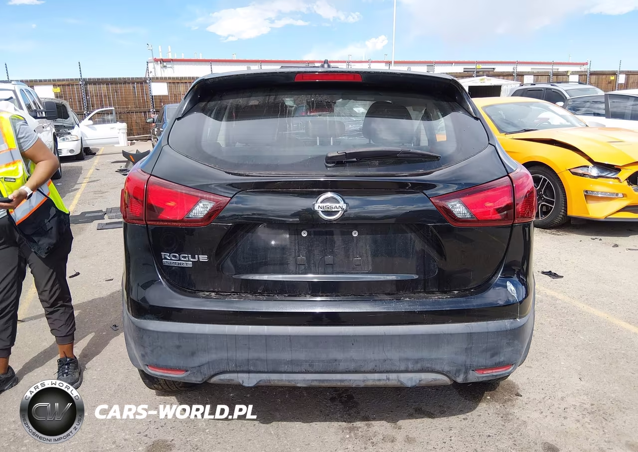 2017 Nissan Rogue Sport S VIN:JN1BJ1CP7HW009584 - 16