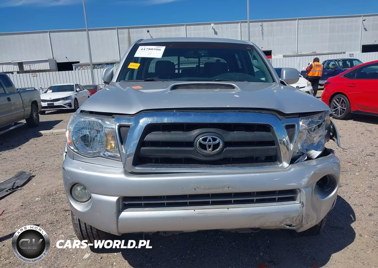 2008 Toyota Tacoma Base V6 VIN:3TMMU52NX8M006800 - 12