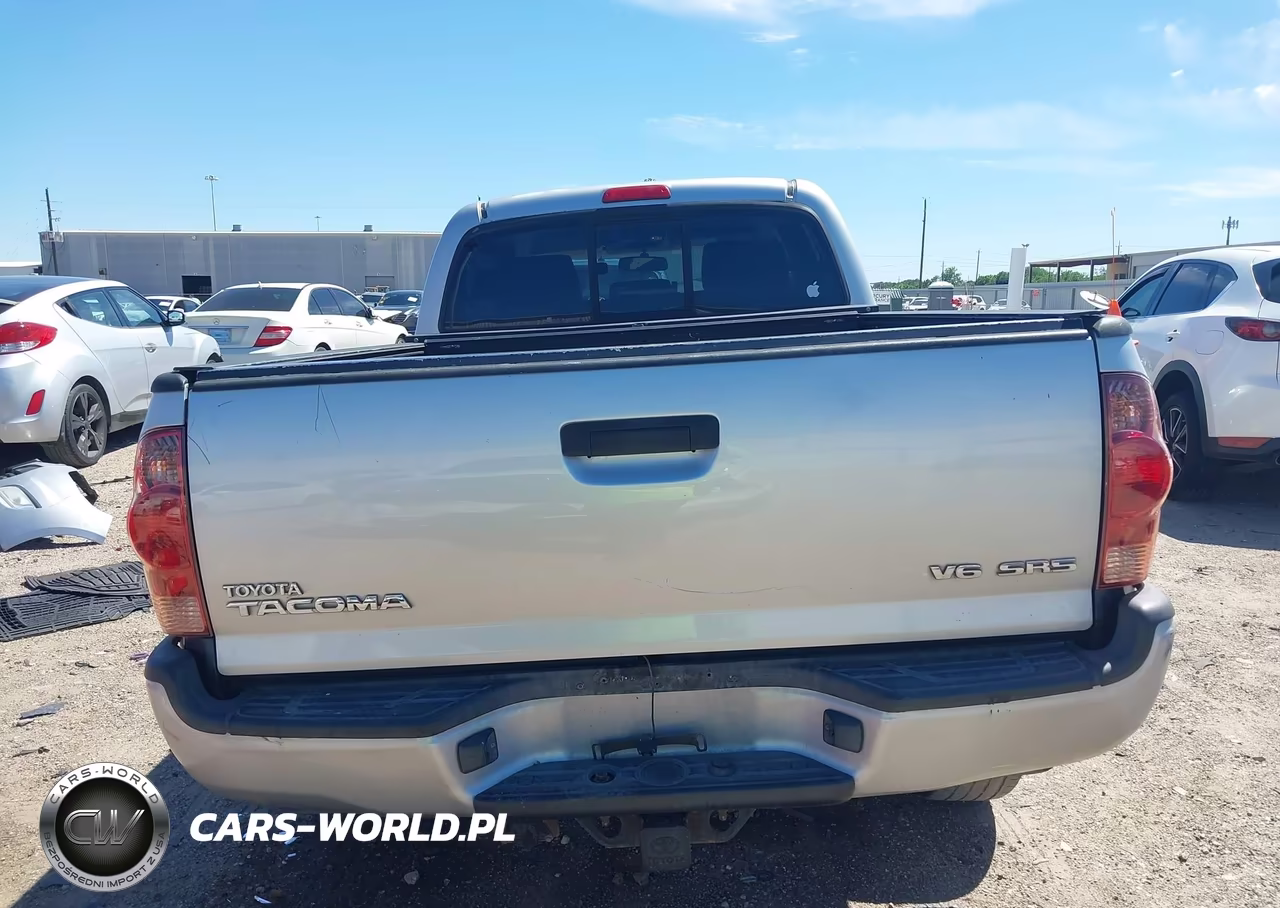 2008 Toyota Tacoma Base V6 VIN:3TMMU52NX8M006800 - 16