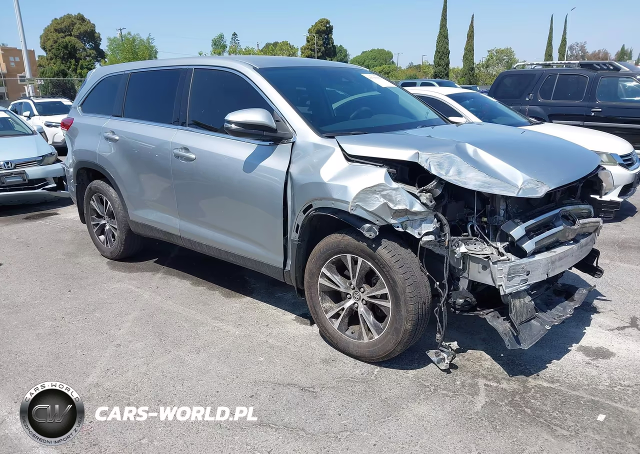 2019 Toyota Highlander Le