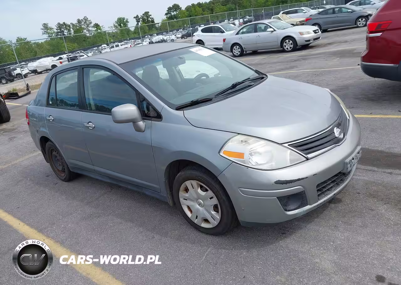 2010 Nissan Versa 1.8S