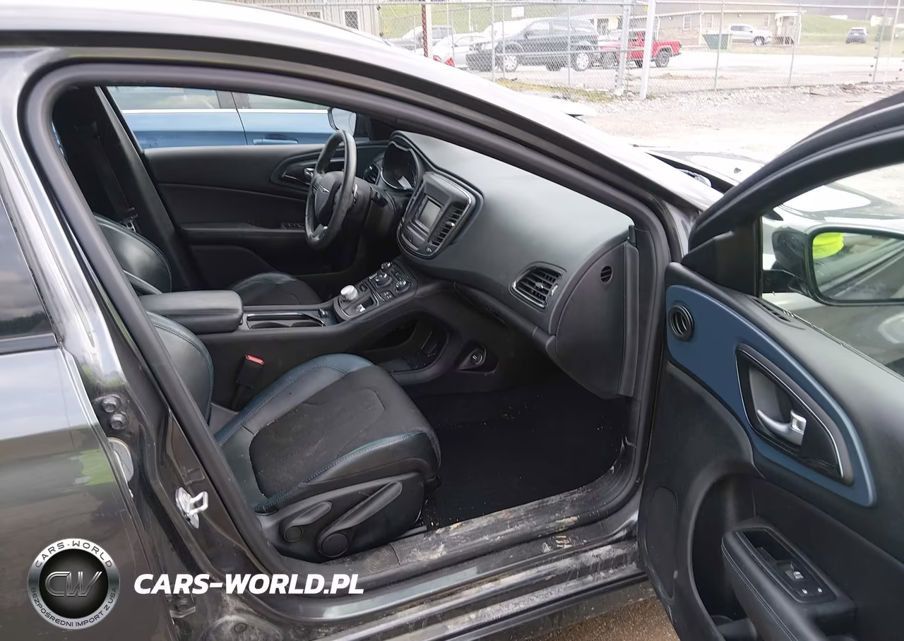 2015 Chrysler 200 S VIN:1C3CCCDG8FN644200 - 5