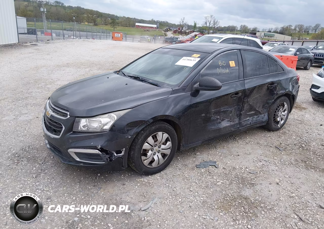 CHEVROLET CRUZE LS VIN:1G1PA5SH2F7276278 - 2