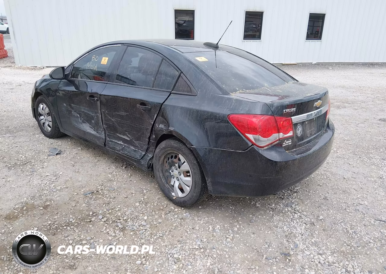CHEVROLET CRUZE LS VIN:1G1PA5SH2F7276278 - 3