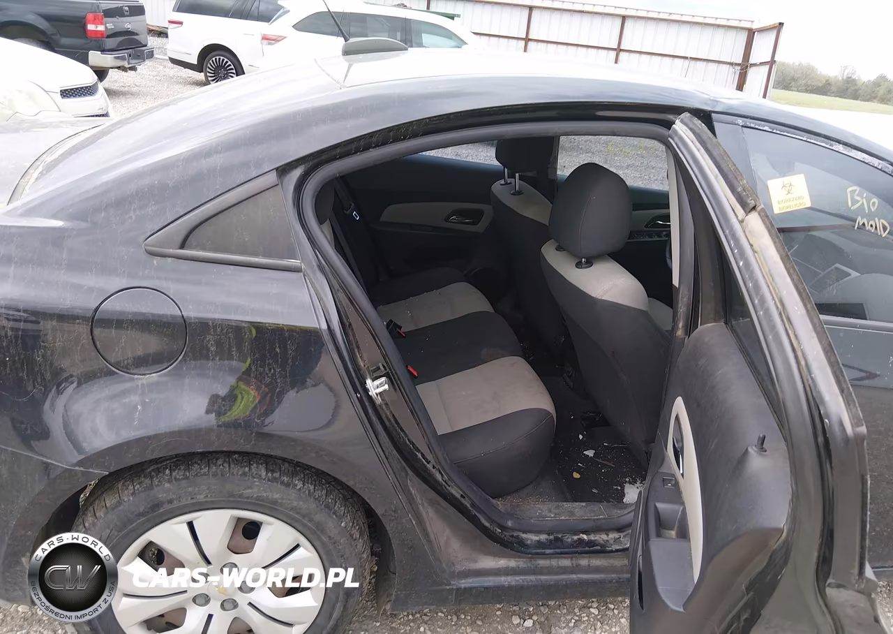 CHEVROLET CRUZE LS VIN:1G1PA5SH2F7276278 - 8