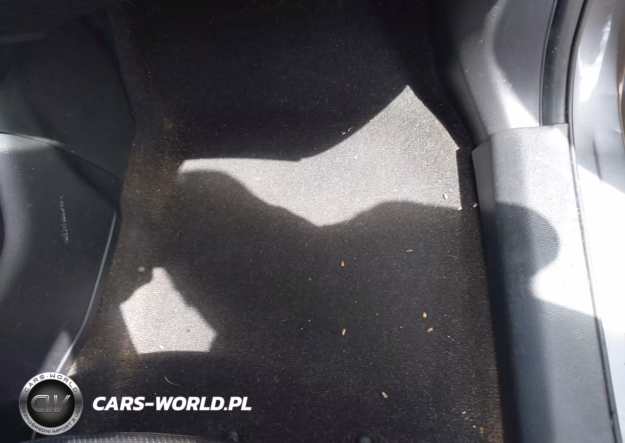 2018 Nissan Rogue Sl VIN:JN8AT2MV8JW325575 - 6