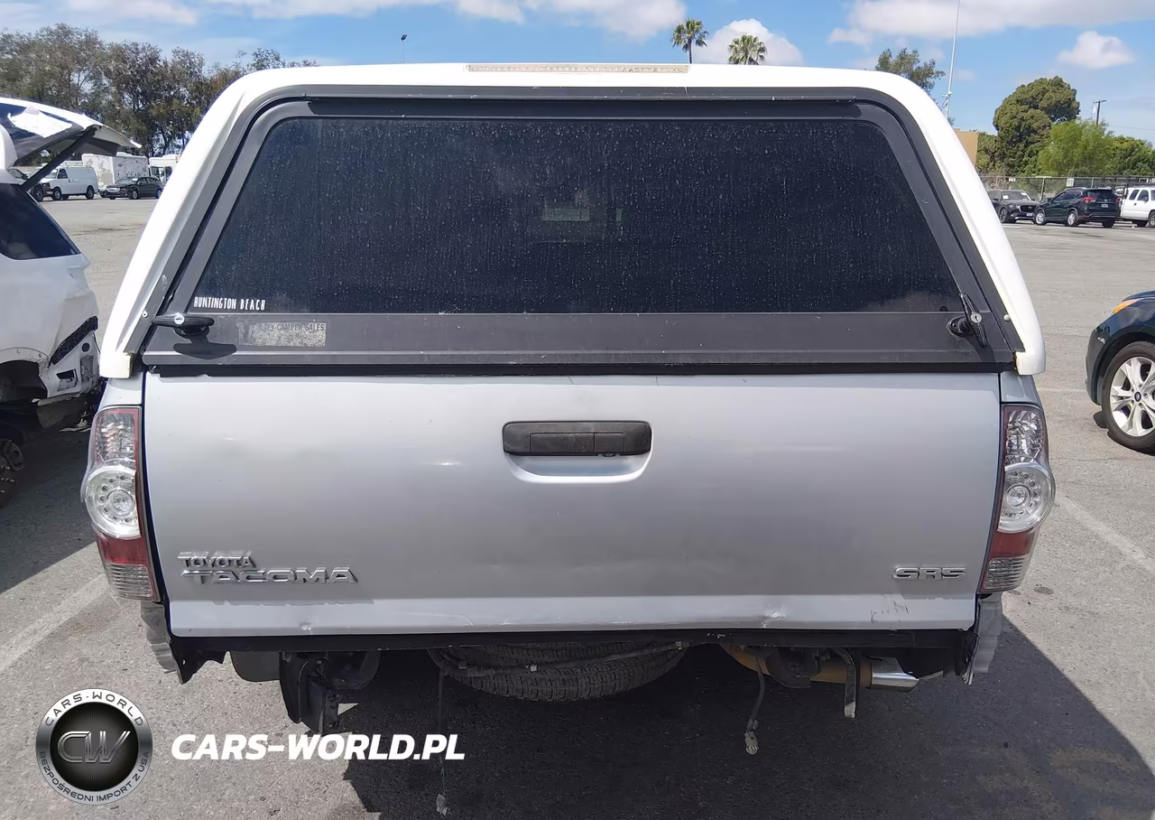 2010 Toyota Tacoma VIN:5TETX4CN0AZ711772 - 16