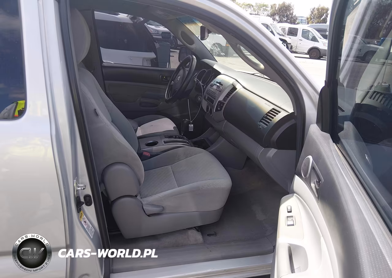 2010 Toyota Tacoma VIN:5TETX4CN0AZ711772 - 5