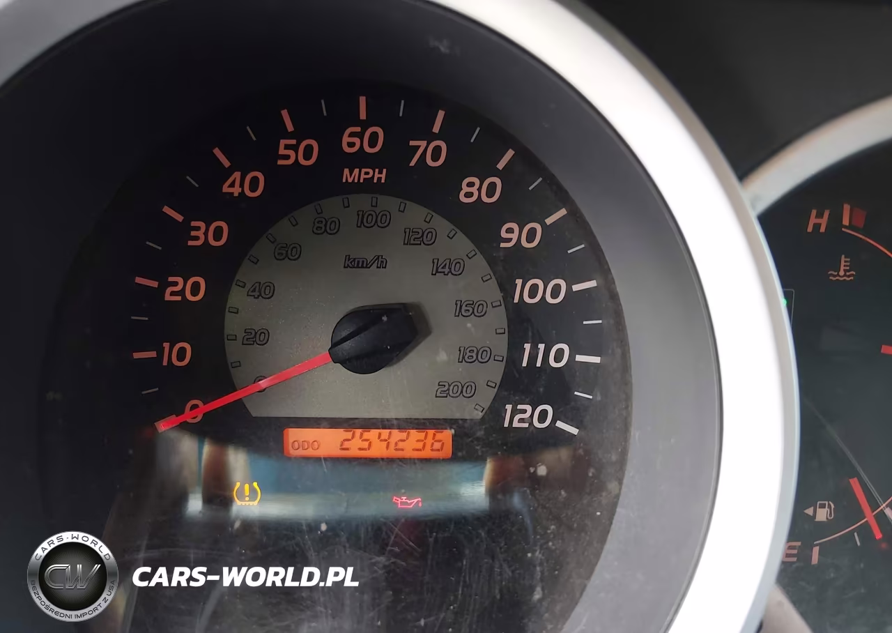 2010 Toyota Tacoma VIN:5TETX4CN0AZ711772 - 7