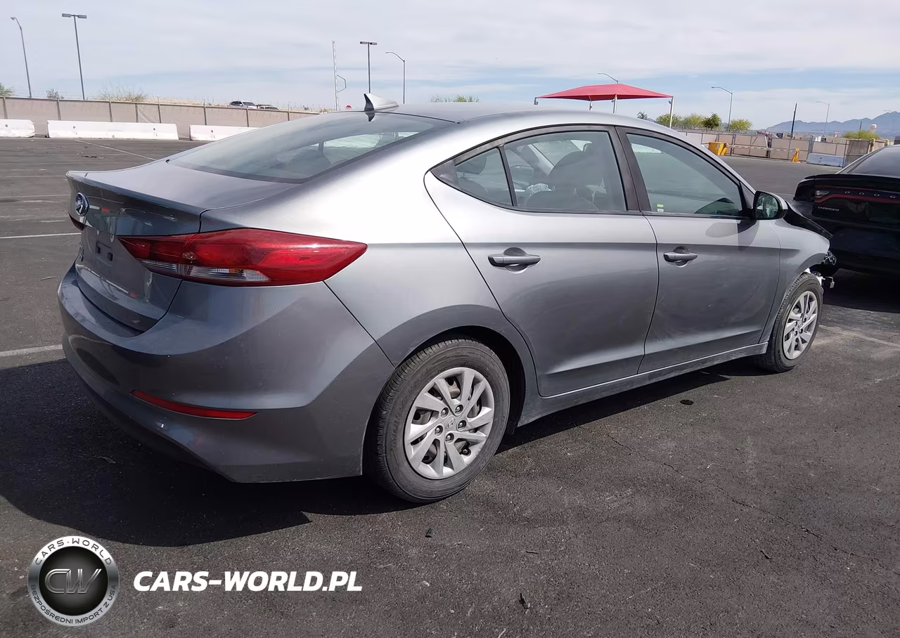 2017 Hyundai Elantra Se VIN:KMHD74LF4HU417450 - 4
