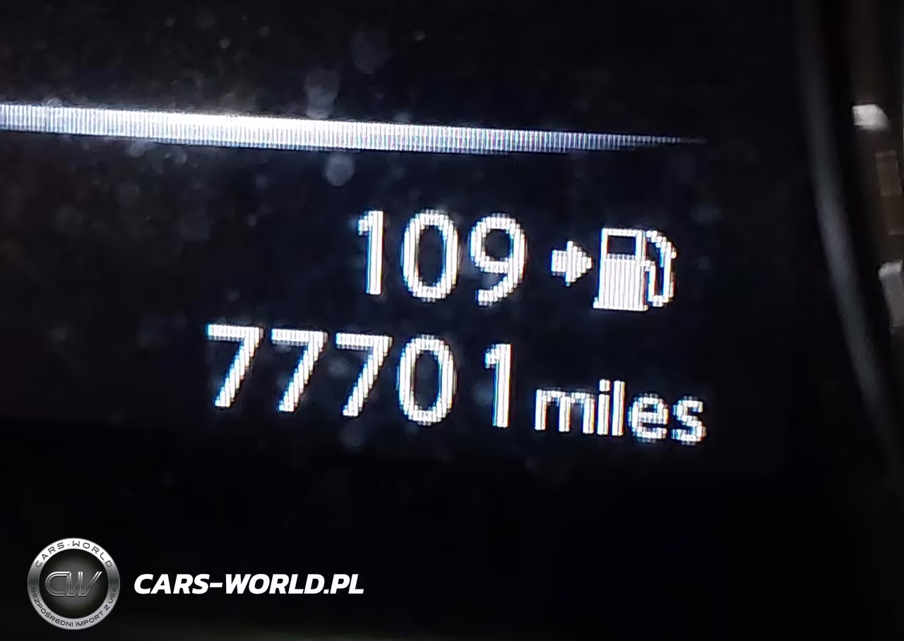 2018 Nissan Rogue Sport S VIN:JN1BJ1CR0JW289193 - 15