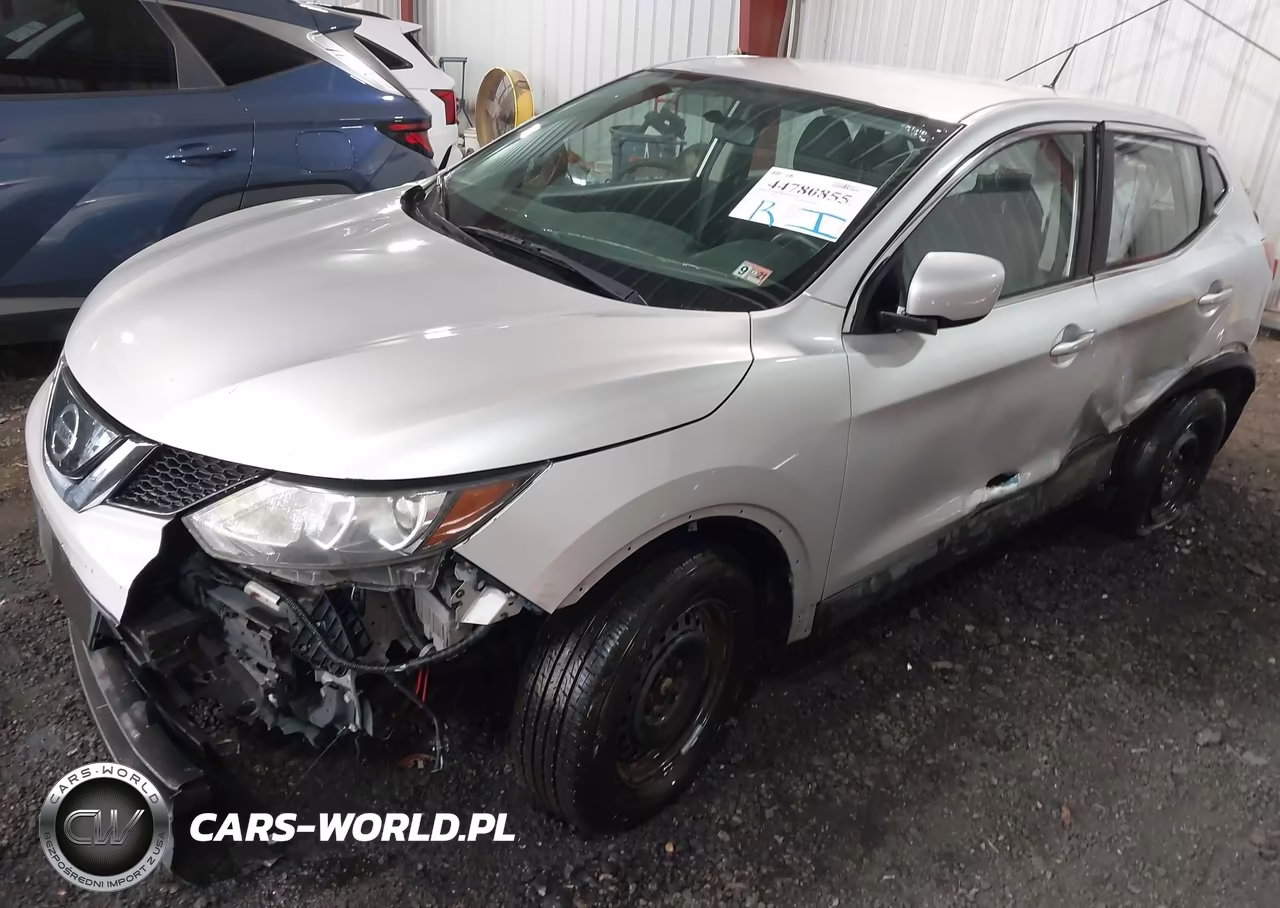 2018 Nissan Rogue Sport S VIN:JN1BJ1CR0JW289193 - 6