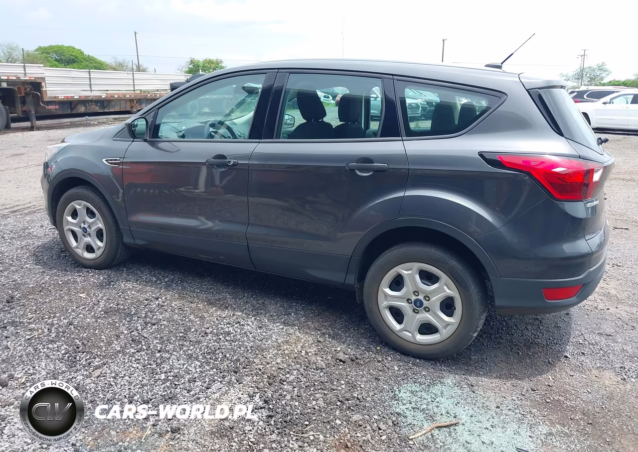 2019 Ford Escape S VIN:1FMCU0F74KUA21060 - 3