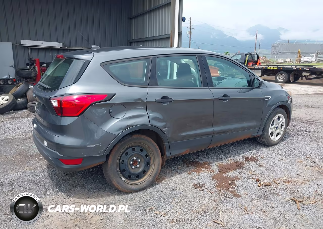 2019 Ford Escape S VIN:1FMCU0F74KUA21060 - 4