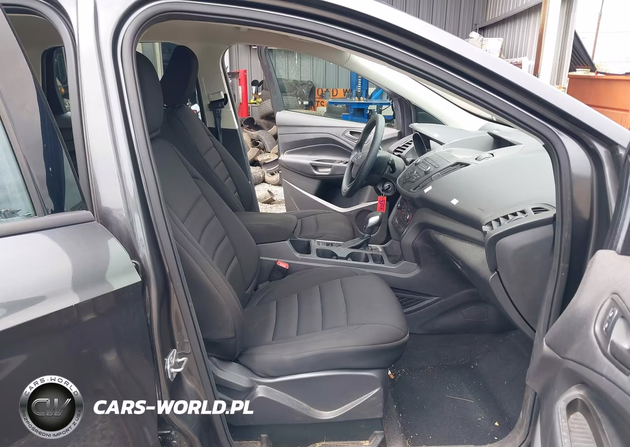 2019 Ford Escape S VIN:1FMCU0F74KUA21060 - 5