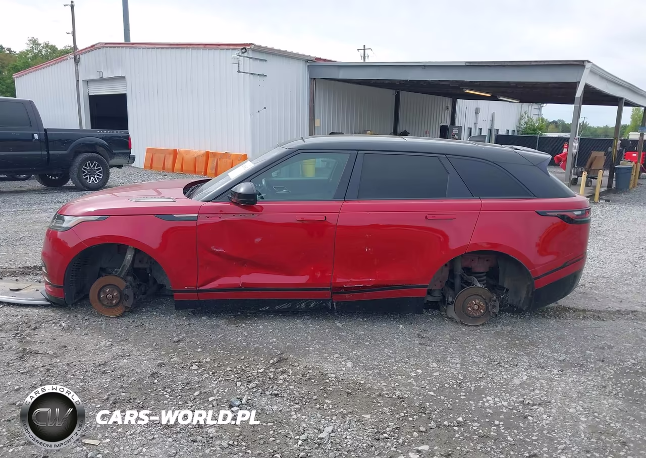 2020 Land Rover Range Rover Velar P250 R-Dynamic S VIN:SALYK2EX7LA246789 - 18