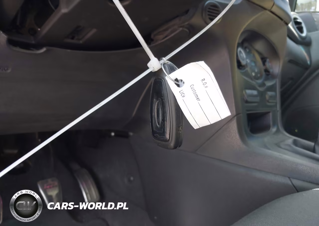 2018 Ford Fiesta St VIN:3FADP4GX7JM121846 - 11