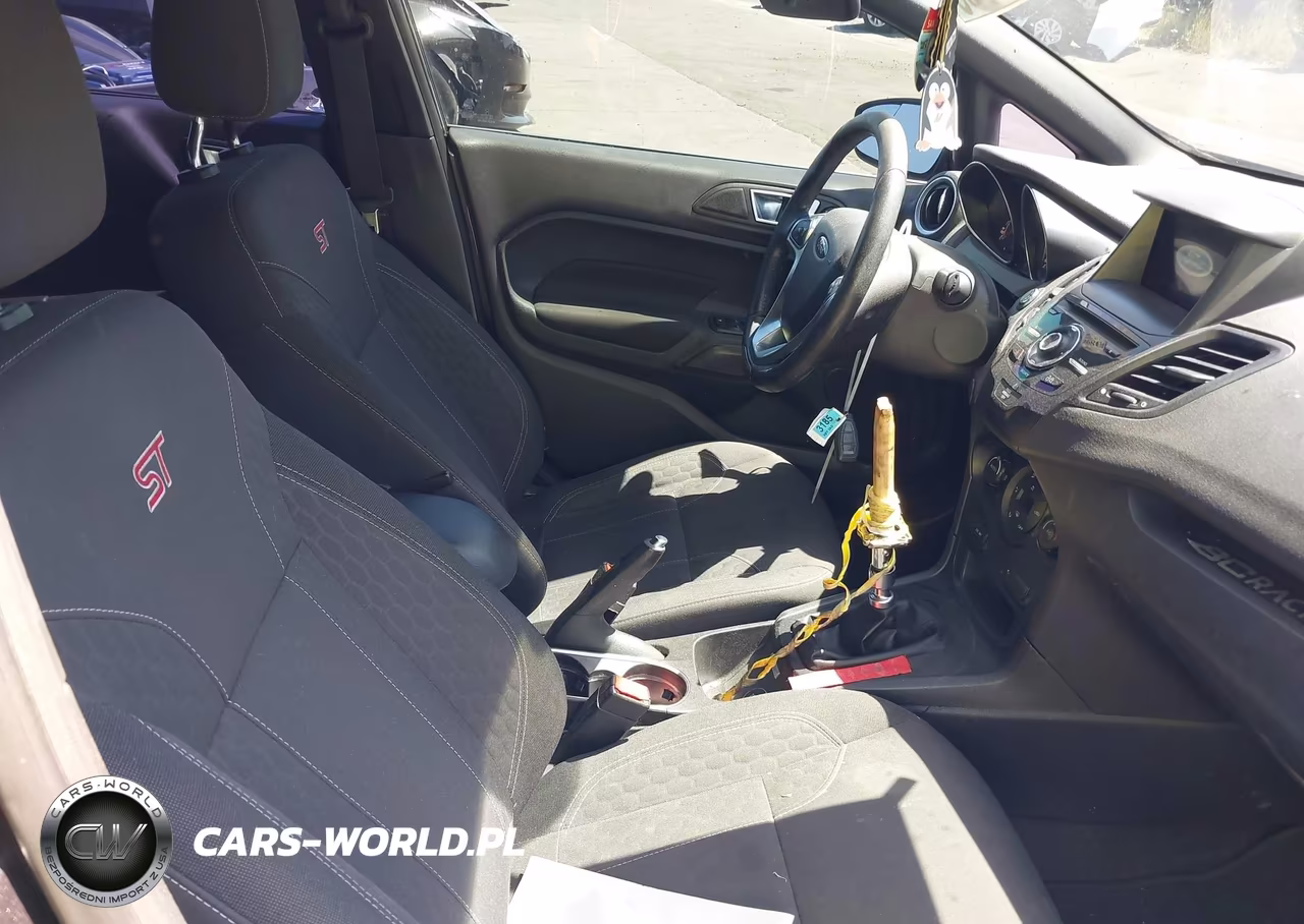 2018 Ford Fiesta St VIN:3FADP4GX7JM121846 - 5