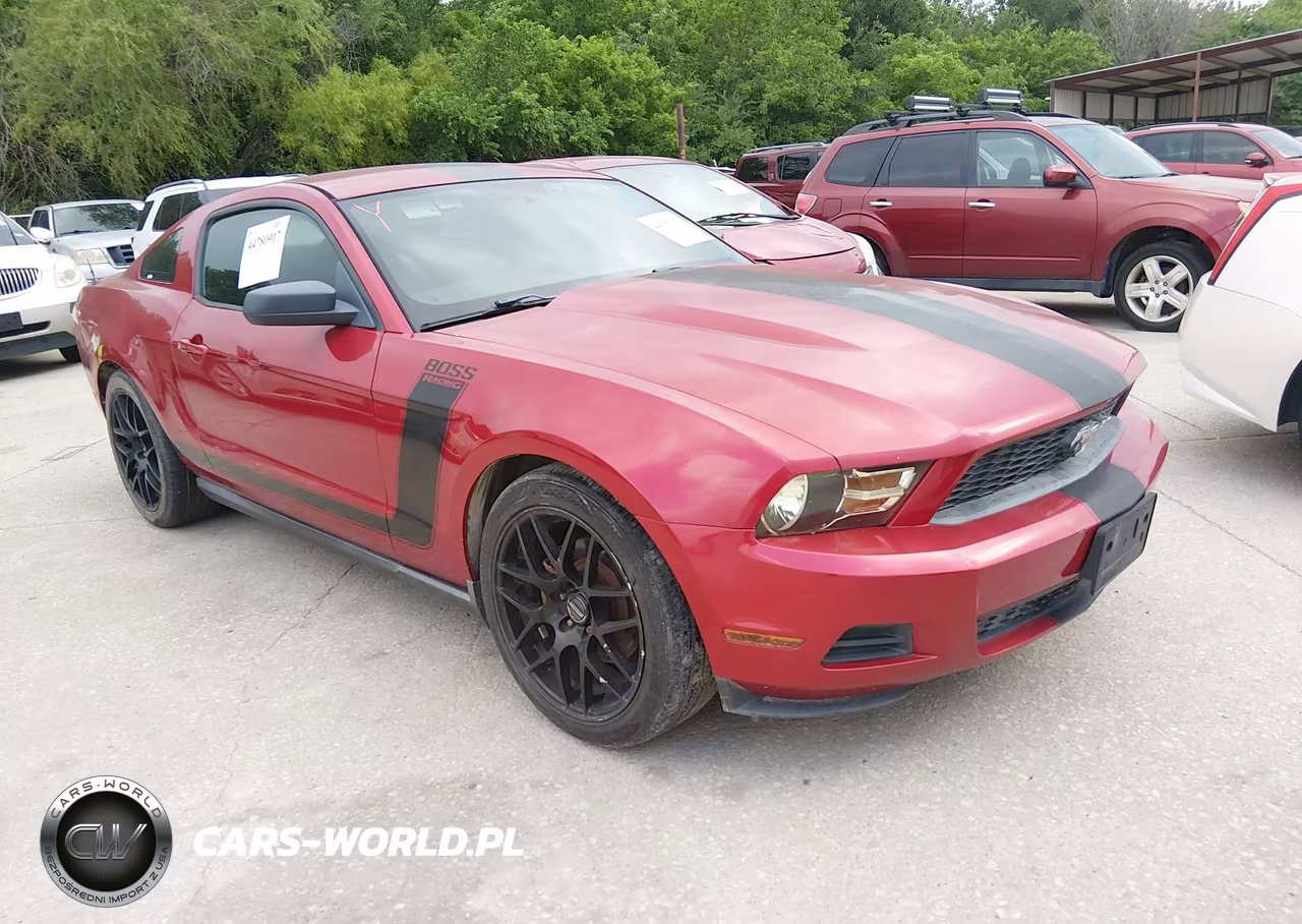 2011 Ford Mustang V6