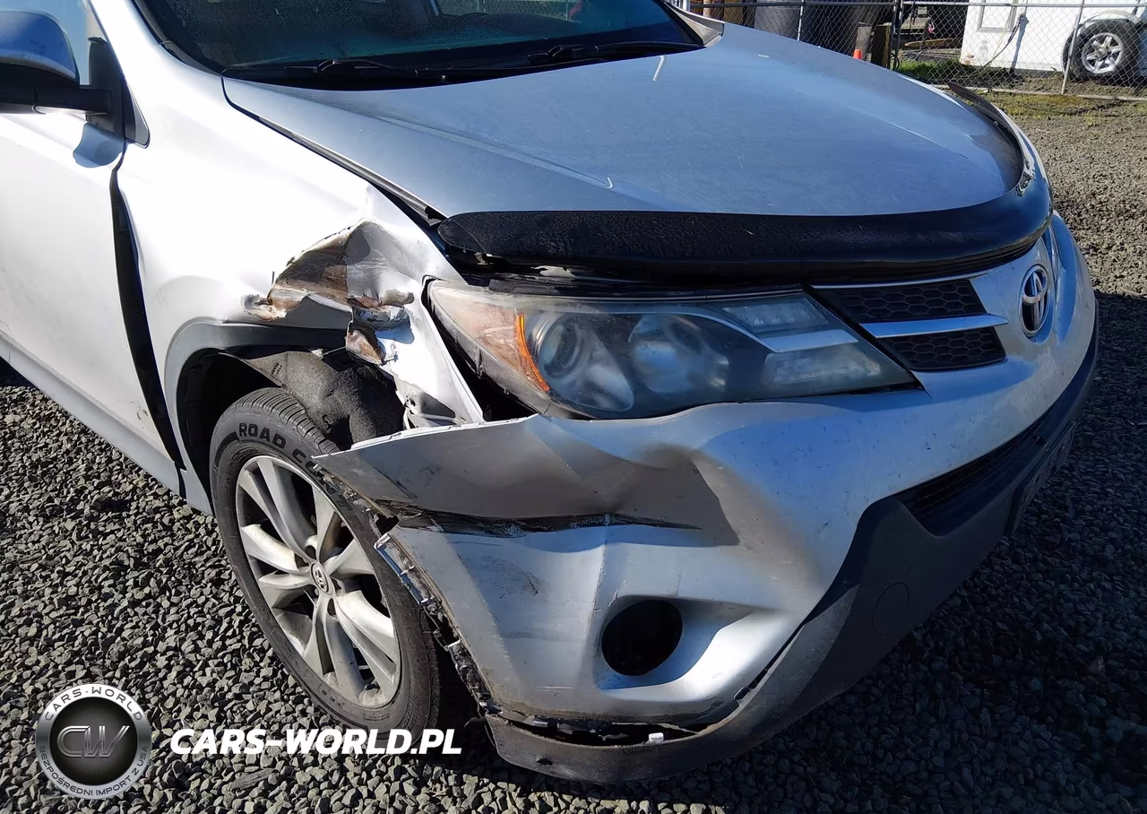 2015 Toyota Rav4 Limited VIN:JTMDFREV6FD171717 - 6