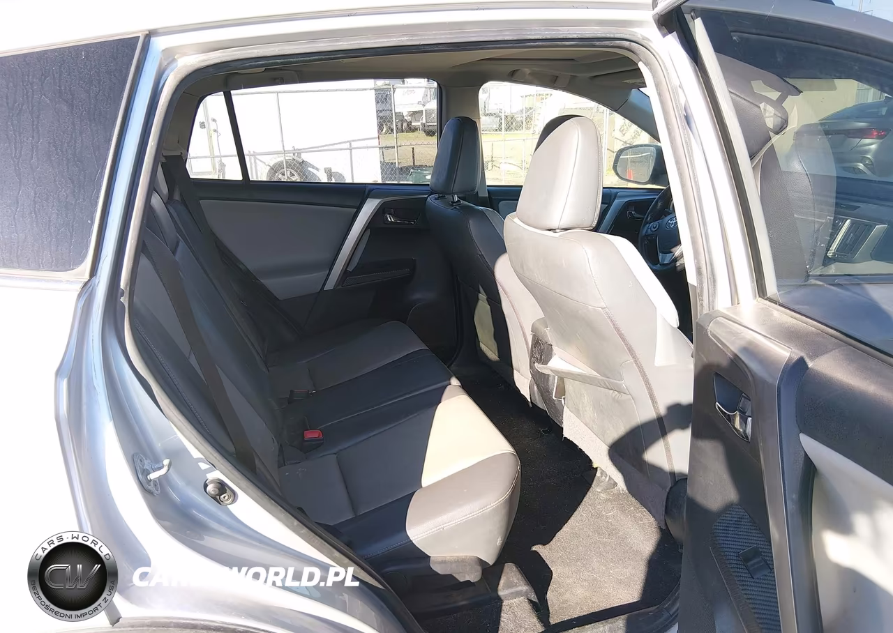 2015 Toyota Rav4 Limited VIN:JTMDFREV6FD171717 - 8