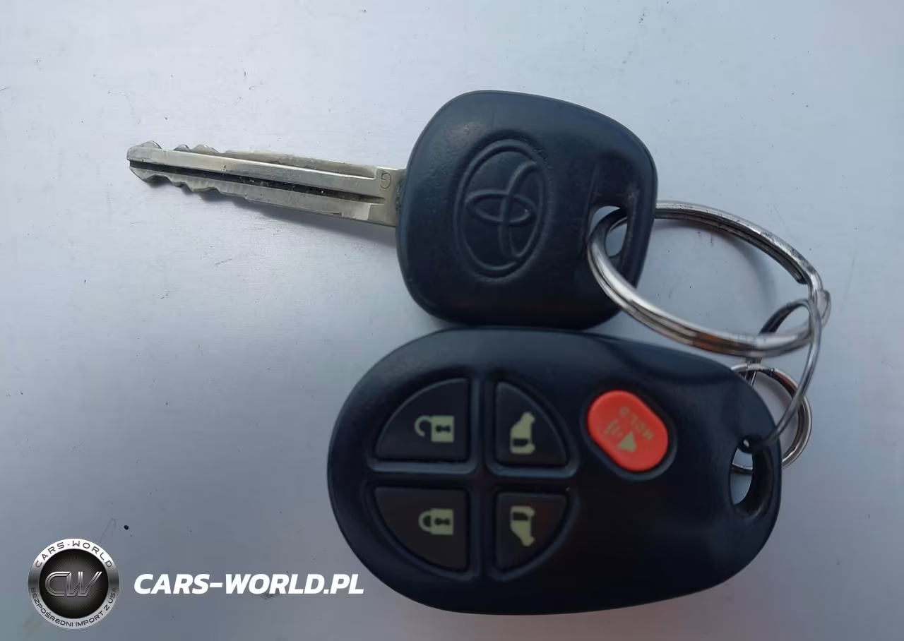 2011 Toyota Sienna Le V6-Le V6 Auto Access Seat VIN:5TDKK3DC1BS064217 - 11