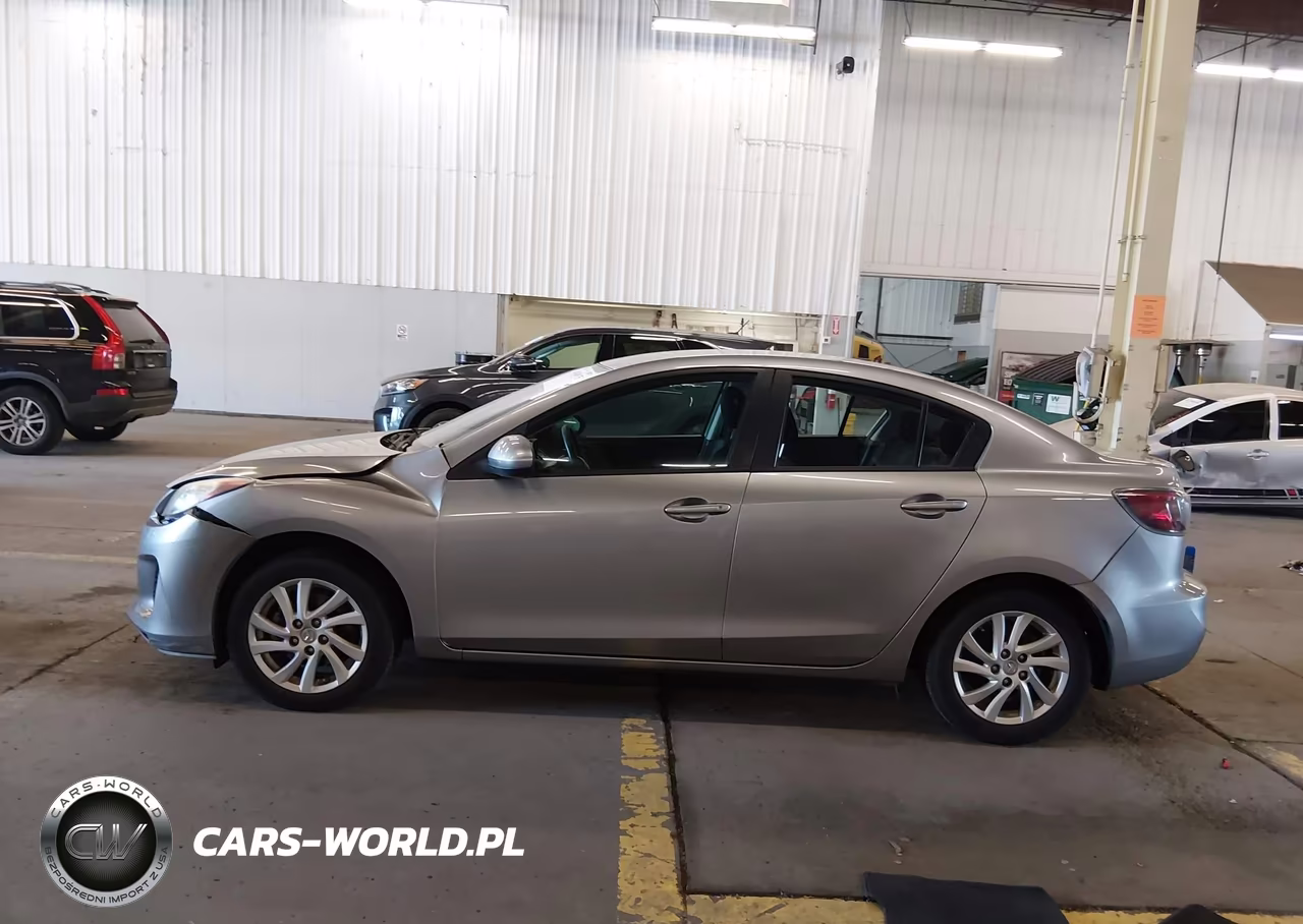 2012 Mazda Mazda3 I Touring VIN:JM1BL1V81C1570849 - 14