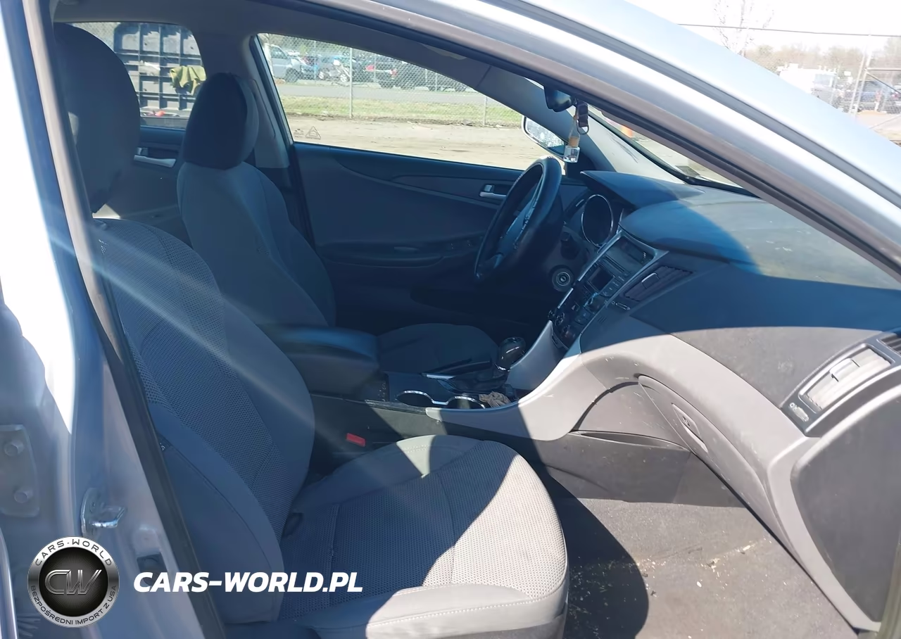 2014 Hyundai Sonata Gls VIN:5NPEB4AC2EH828724 - 5