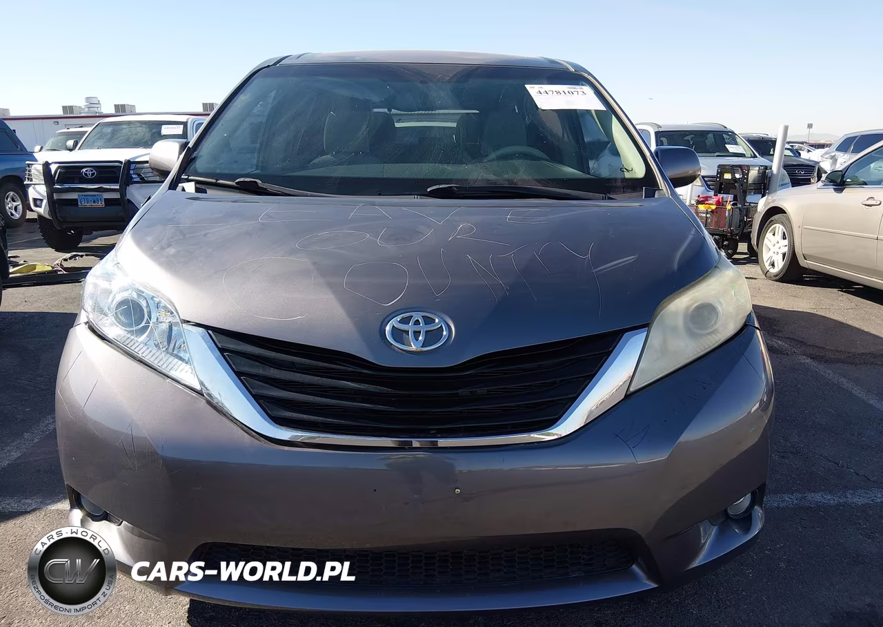 2013 Toyota Sienna Le V6 8 Passenger VIN:5TDKK3DC3DS338312 - 6