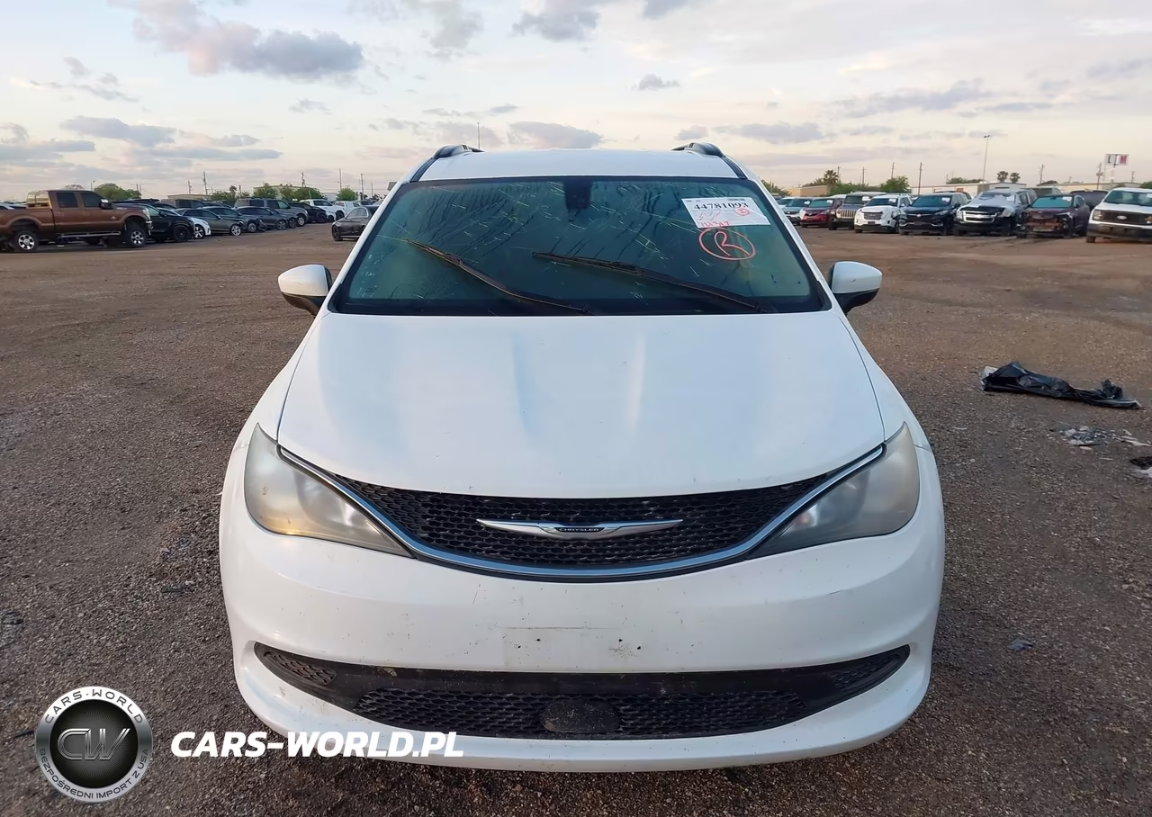 2021 Chrysler Voyager Lxi VIN:2C4RC1DG1MR533014 - 12