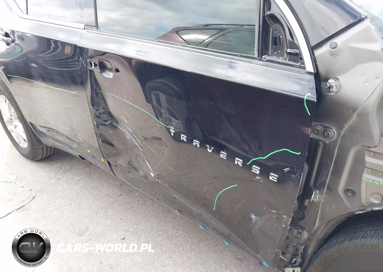 2023 Chevrolet Traverse Fwd Ls VIN:1GNERFKW5PJ319924 - 17