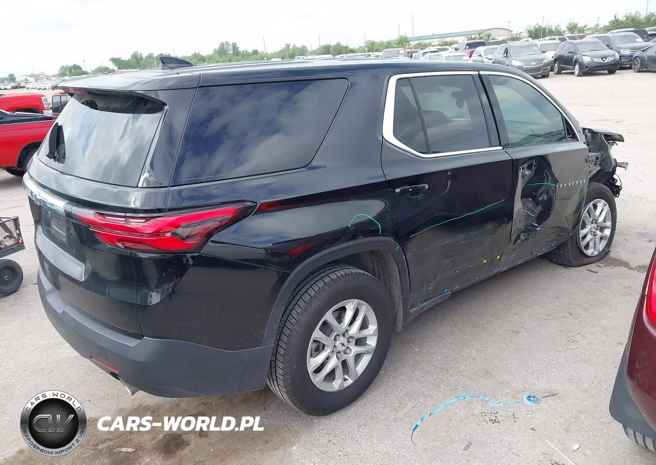 2023 Chevrolet Traverse Fwd Ls VIN:1GNERFKW5PJ319924 - 4