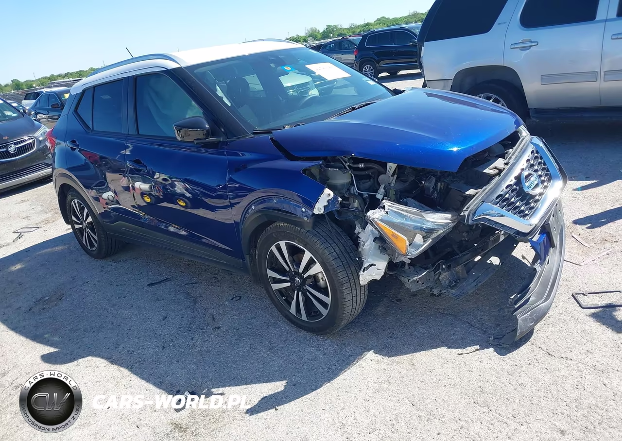 2020 Nissan Kicks Sv Xtronic Cvt
