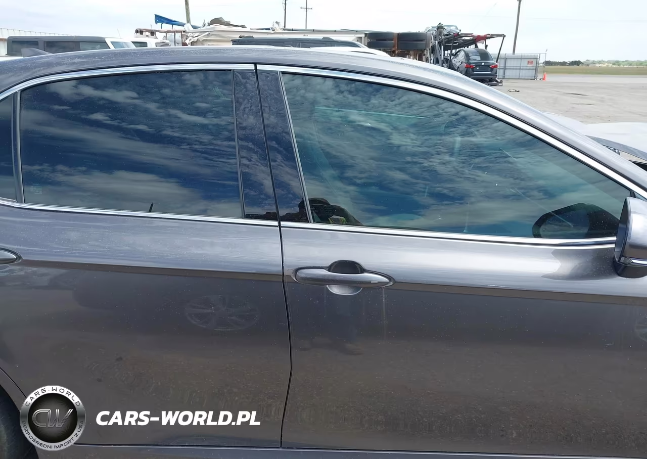 2024 Toyota Camry Hybrid Xle VIN:4T1F31AK2RU630739 - 13