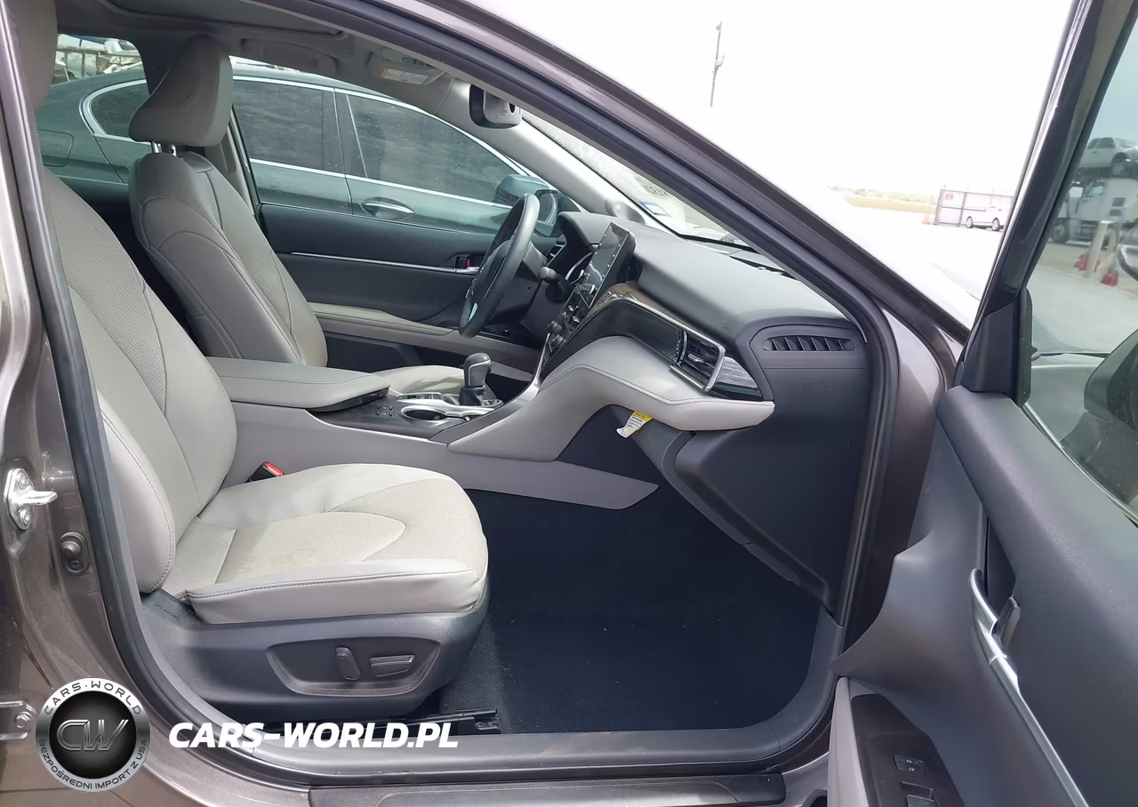 2024 Toyota Camry Hybrid Xle VIN:4T1F31AK2RU630739 - 5