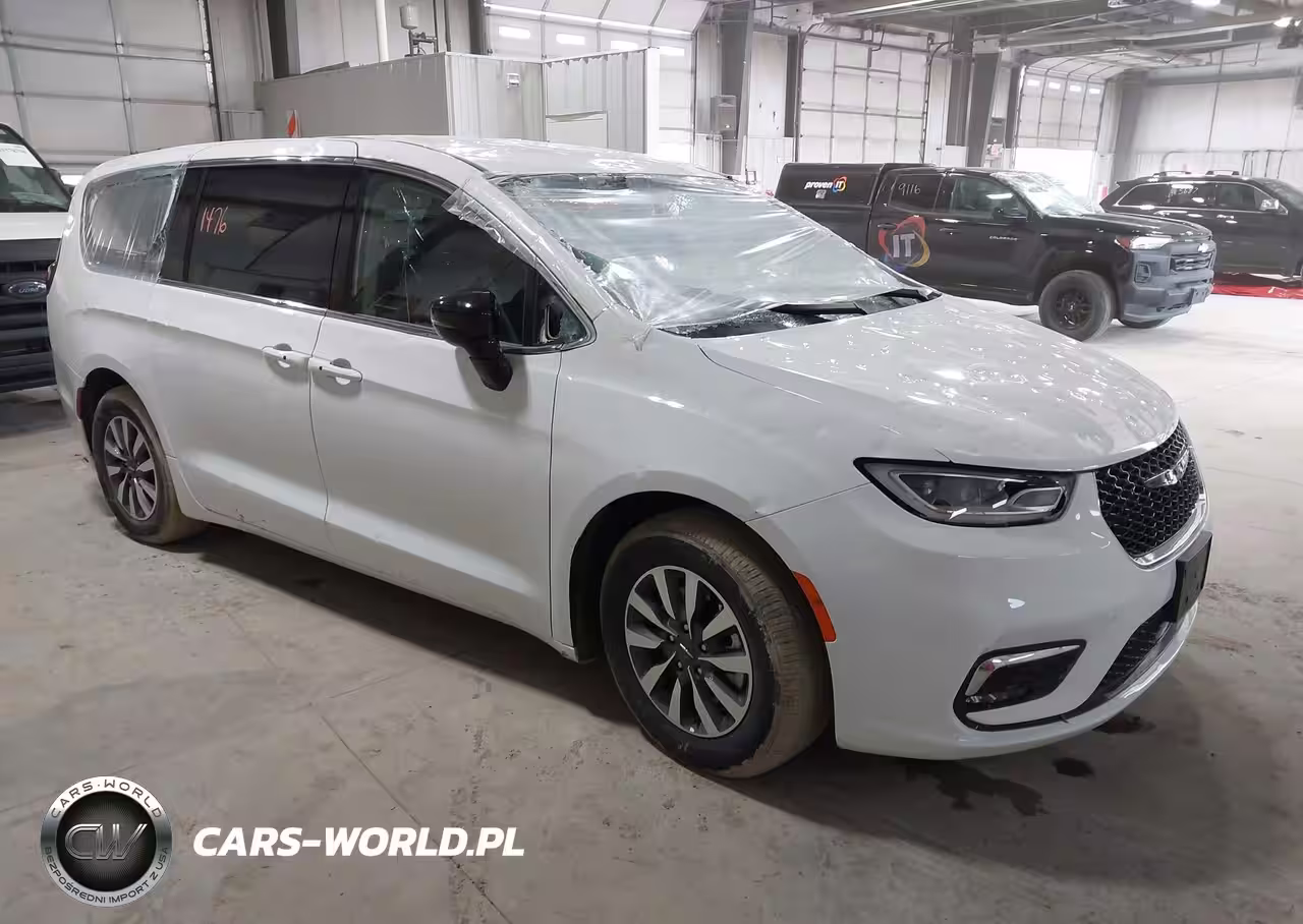 2024 Chrysler Pacifica Hybrid Select