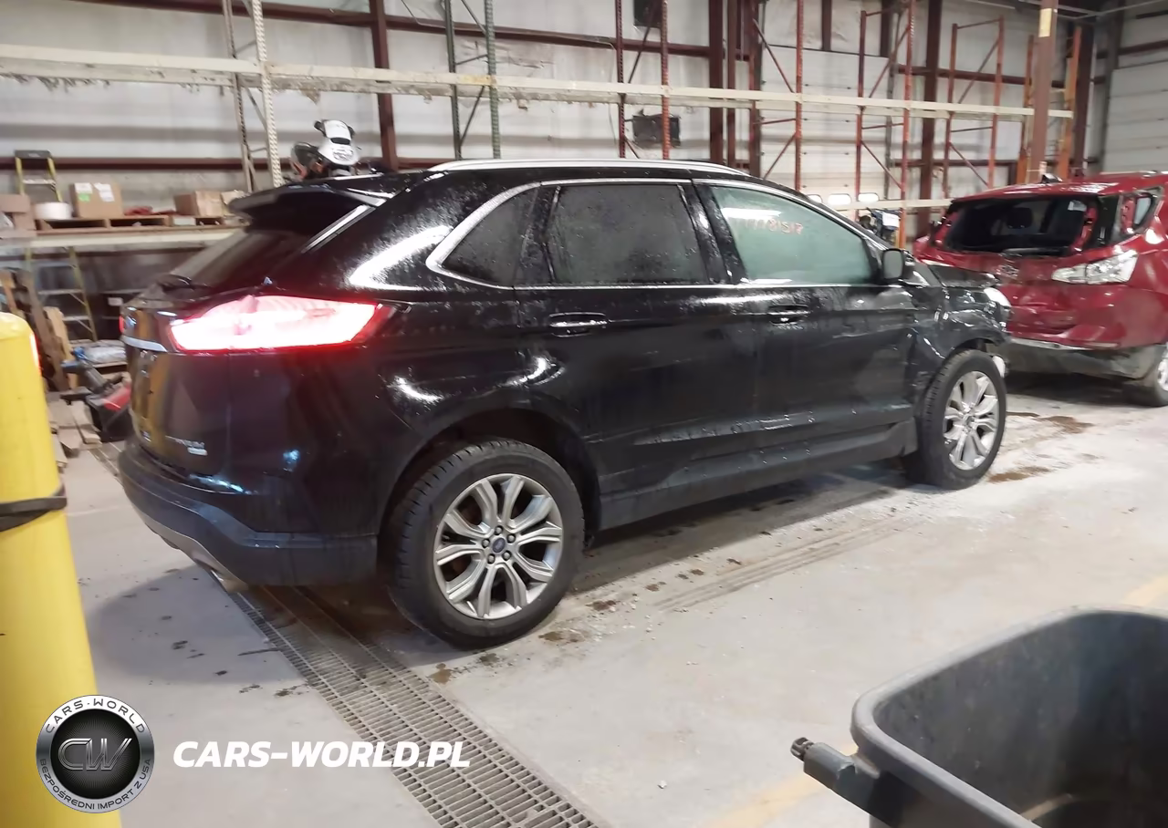 2020 Ford Edge Titanium VIN:2FMPK3K90LBA45475 - 4