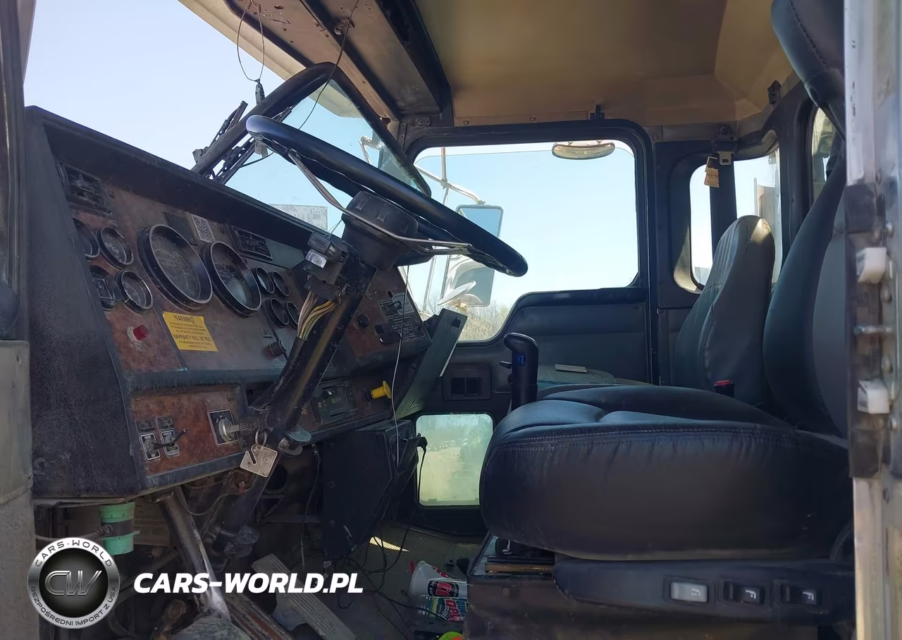 2000 Kenworth Construction W900 VIN:1NKWL00X0YJ841318 - 5