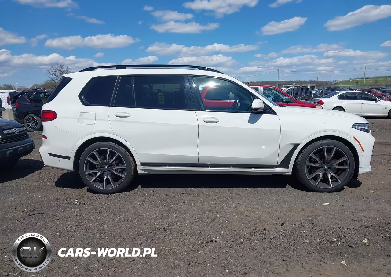 2022 BMW X7 xDrive40I VIN:5UXCW2C06N9M03095 - 13