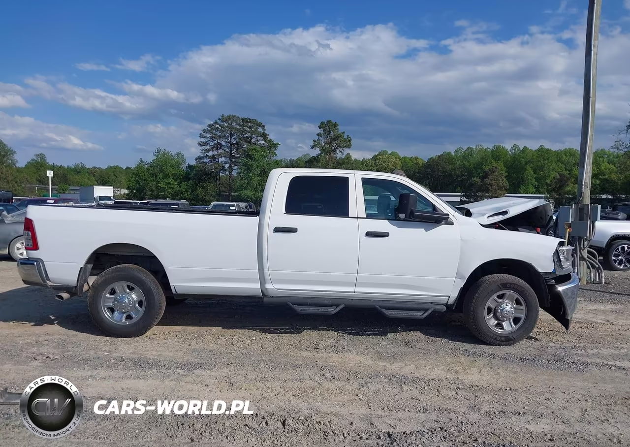 2021 Ram 2500 Tradesman 4X4 8' Box VIN:3C6UR5HJ9MG509191 - 13
