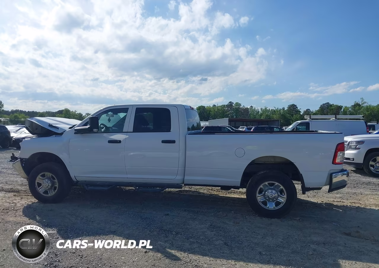 2021 Ram 2500 Tradesman 4X4 8' Box VIN:3C6UR5HJ9MG509191 - 14