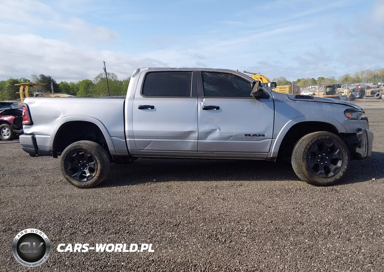 2025 Ram 1500 Big Horn 4X2 5'7 Box VIN:1C6RREFG3SN527431 - 14